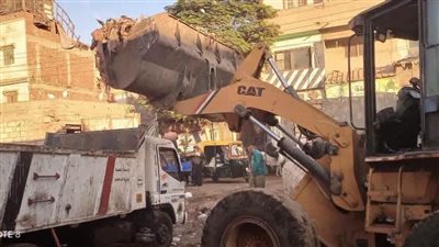 بالصور.. رفع 575 طنًا من بؤر المخلفات والتراكمات بالغربية