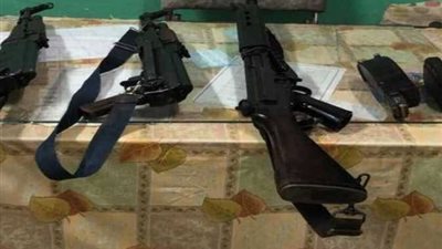 أسلحة نارية أرشيفية