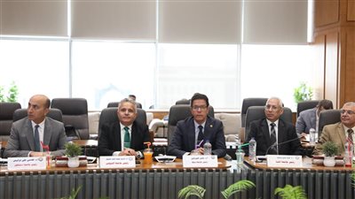 رئيس جامعة المنيا يشهد اجتماع المجلس الأعلى للجامعات بالعاصمة الجديدة 