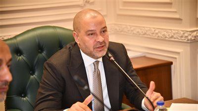 لجنة الشباب والرياضة بالشيوخ تناقش تعظيم الاستثمار الرياضي وزيادة موارد مراكز الشباب