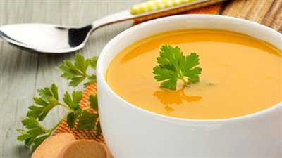 طريقة عمل شوربة العدس الأصفر الأصيلة