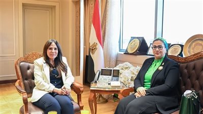 وزيرة الإسكان تبحث إنشاء مقار للمجلس القومي للمرأة بالمدن 
