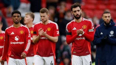 برونو فيرنانديز أساسيًا.. تعرف علي تشكيل مانشستر يونايتد لمباراة تشيلسي