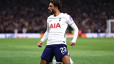 عمر مرموش مهاجم توتنهام ومنتخب مصر