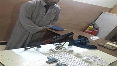 بعد مطاردة مثيرة.. سقوط «فرفور» أشهر تاجر «هيروين» في القاهرة الجديدة