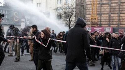 إلقاء قنابل يدوية على مركز تجاري بتركيا