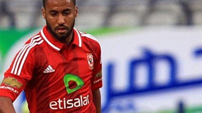 عاشور ينتظم في التدريبات الجماعية