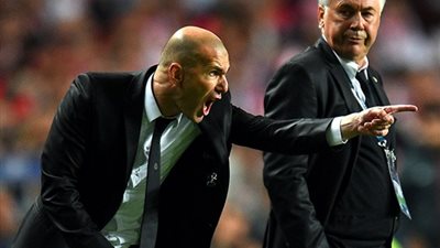 أنشيلوتي : زيدان يفتقد للخبرة اللازمة كمدرب للفوز بالبطولات مع ريال مدريد