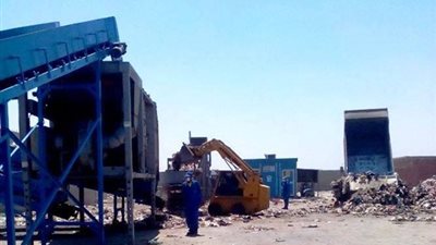 بدء التشغيل التجريبي لمصنع السماد العضوي بسوهاج