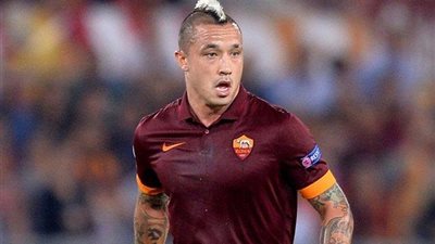  نجم روما يغازل كريستيانو رونالدو