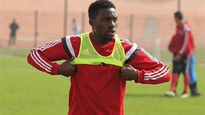 الأهلي يكشف حقيقة خناقة غالي وايفونا