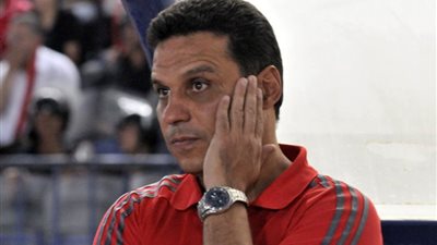 «البدرى» يطالب عامر بمنحه مهلة للتفكير فى تدريب سموحة