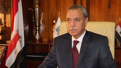 محافظ قنا يطمئن على مصابي حادث «سوهاج – البحر الأحمر»