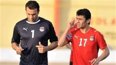 الصقر يهنئ الحضري علي إنضمامه للمنتخب