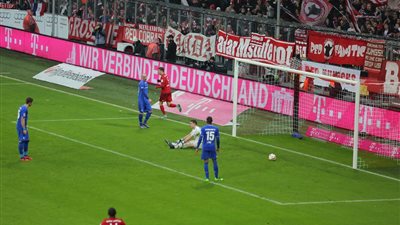 بايرن ميونيخ يعاقب دارم شتات بثلاثية في البوندسليجا