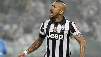 فيدال يكشف سبب تفضيله بايرن ميونيخ على مانشستر يونايتد