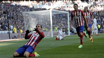 أتلتيكو(سيميوني) يعاقب ريال (زيدان) بهدف جريزمان في ديربي مدريد بالليجا الإسبانية