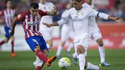 اليوم :ريال مدريد(زيدان) يقاتل أتلتيكو مدريد( سيميوني) في صراع علي المركز الثاني بكلاسكيو الليجا الإسبانية