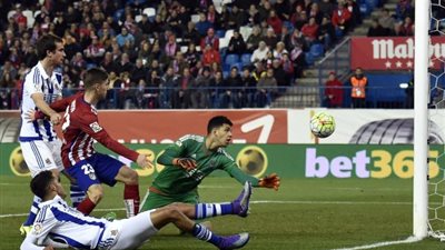 أتلتيكو مدريد يعبر ريال سوسيداد بثلاثية في الليجا الإسبانية