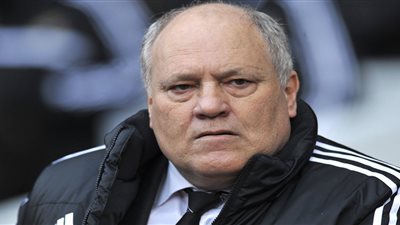 مارتن يول يشيد بروح لاعبي الأهلي أمام بتروجيت