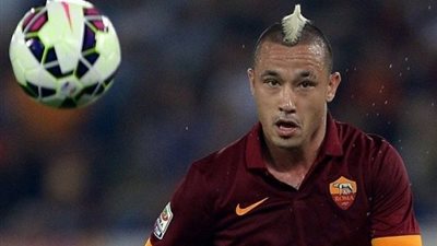 صلاح بدون تغطية .. إصابة ناينجولان قبل مباراة ريال مدريد فى دورى الابطال