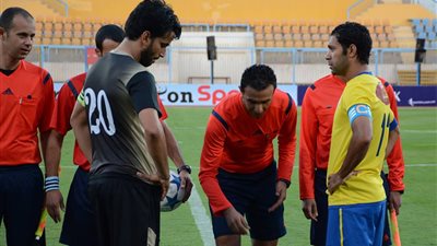 غريب يختار 18 لاعب لمواجهة غزل المحلة 