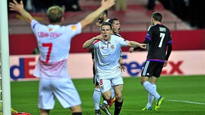 إشبيلية يكتسح بازل بثلاثية نظيفة .. ويصعد لربع نهائي الدوري الأوروبي