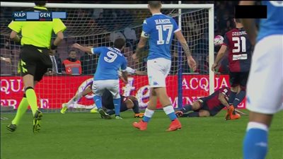  «نابولي»يعاقب جنوي بثلاثية  .. ويواصل مطاردة اليوفي علي صدارة«الكالتشيو» 