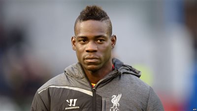 مدرب ميلان المحتمل يسخر من بالوتيلي