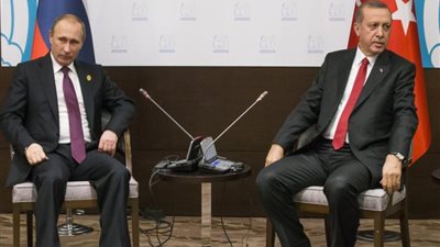 «روسيا»: الفشل مصير أي وساطة لتحسين العلاقات مع تركيا 