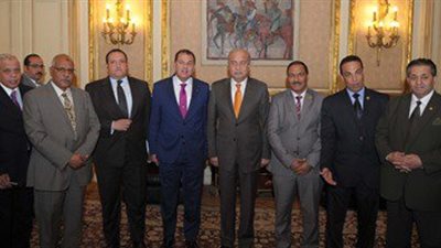 «برلماني» لرئيس الوزراء: نحتاج للتخلص من السياسات القديمة التي أغضبت الشعب