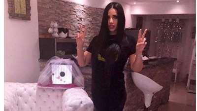 بالصور .. احتفال نجوم الفن بفوز منتخب مصر على نيجيريا 