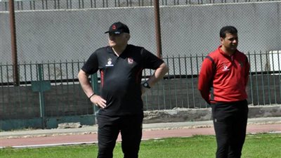 عبد الحفيظ يكشف ماذا قال يول للاعبين قبل مباراة ديروط